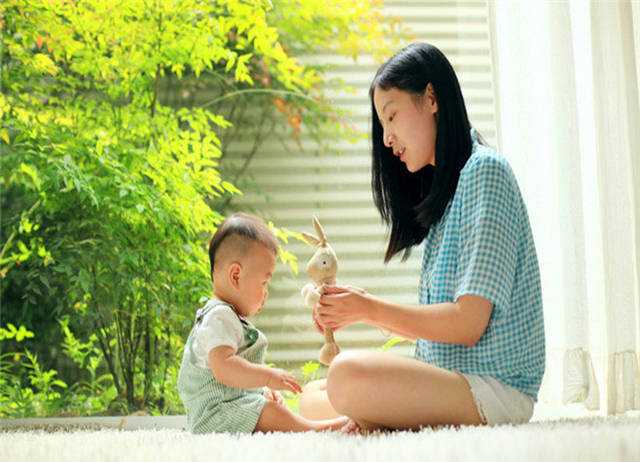 郑州找捐卵女孩，郑州女性输卵管堵塞的原因有哪些